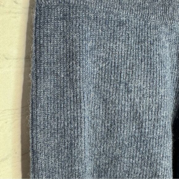 NEW Johnny Was Calme navy cashmere knit wide leg split hem pull on pants size M - Picture 3 of 10